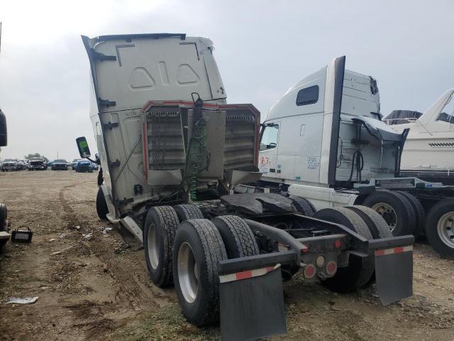 Image 3 of 2017 FREIGHTLINER CASCADIA 125  2017 with VIN 3AKJGLDR2HSHZ8196