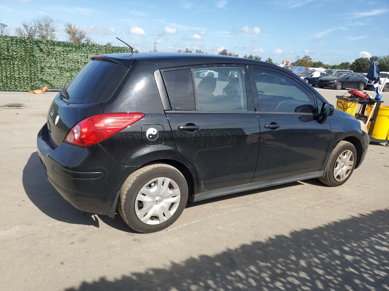 Obraz 3 z 2008 NISSAN VERSA S 2008 z VIN 3N1BC13E78L402161