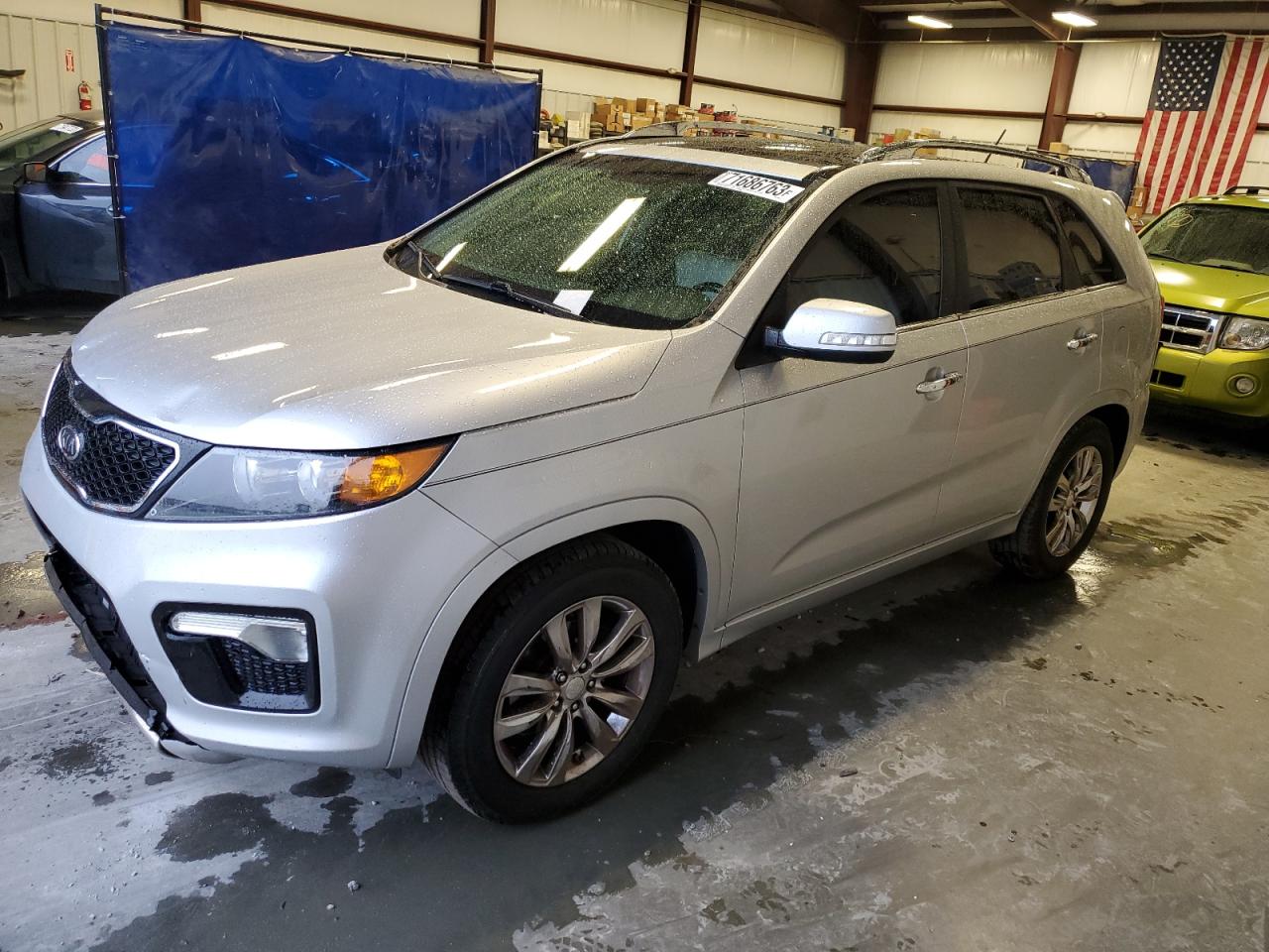 Image 1 of 2013 KIA SORENTO SX 2013 with VIN 5XYKW4A29DG394631