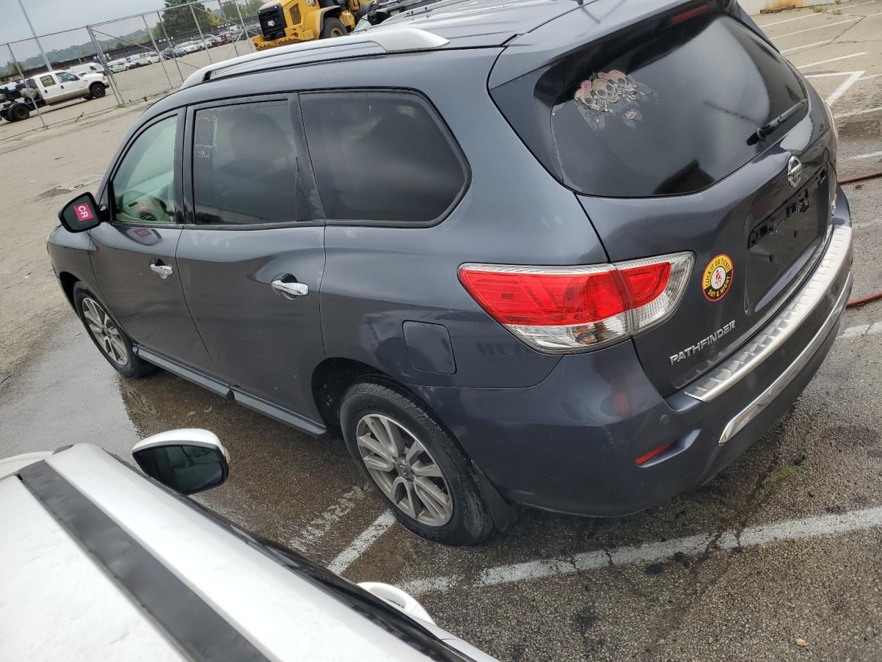 Obraz 2 z 2014 NISSAN PATHFINDER S 2014 z VIN 5N1AR2MM9EC650871
