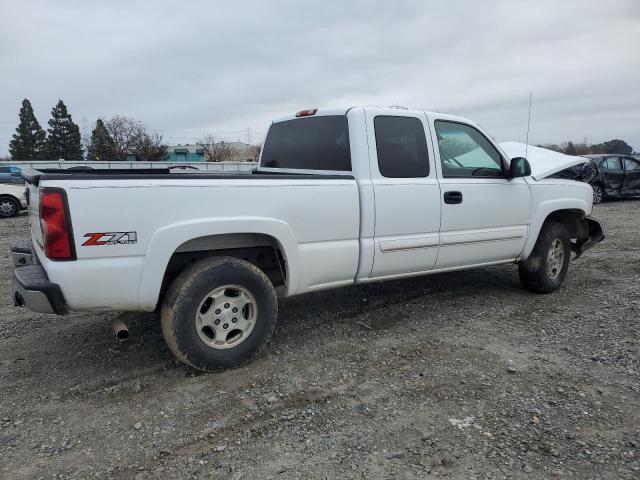 Image 3 of 2004 CHEVROLET SILVERADO K1500 2004 with VIN 1GCEK19T14E257258