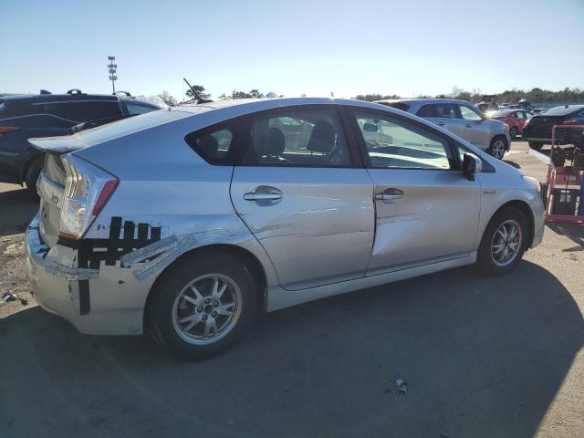 Image 3 of 2011 TOYOTA PRIUS  2011 with VIN JTDKN3DU6B5323189