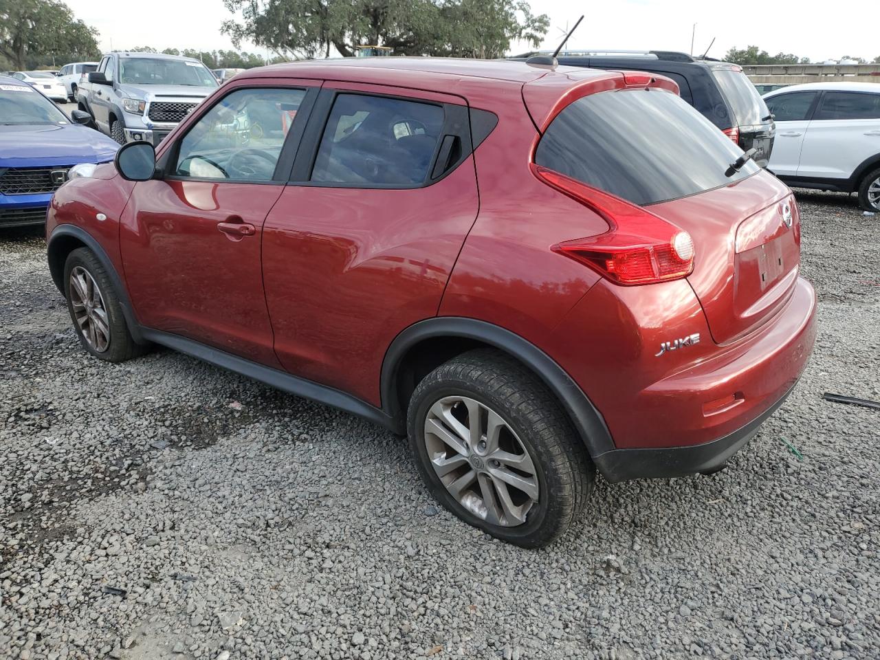 Image 2 of 2011 NISSAN JUKE S 2011 with VIN JN8AF5MR1BT011720