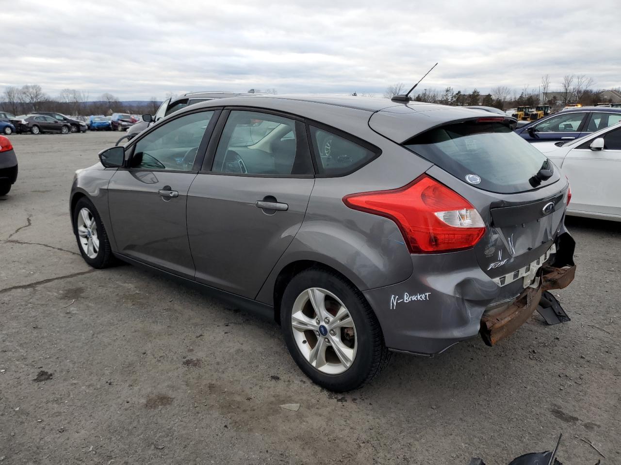 Image 2 of 2012 FORD FOCUS SE 2012 with VIN 1FAHP3K29CL389731