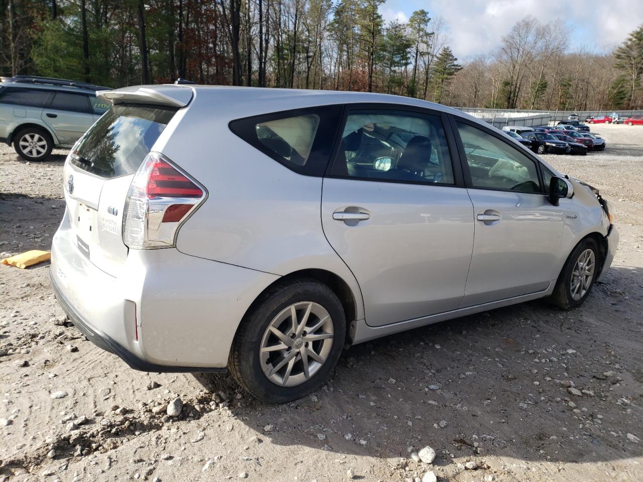 Obraz 3 z 2017 TOYOTA PRIUS V  2017 z VIN JTDZN3EU0HJ057388