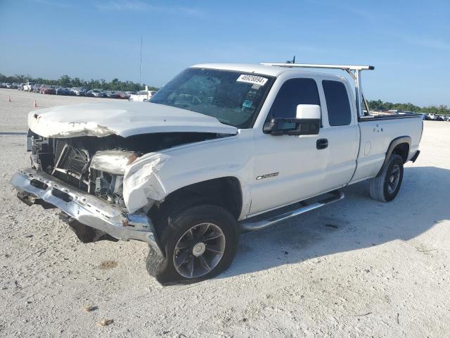 Image 1 of 2006 CHEVROLET SILVERADO C2500 HEAVY DUTY 2006 with VIN 1GCHC29U66E155305