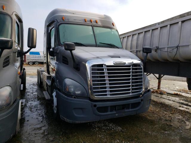 2017 FREIGHTLINER CASCADIA 113  2017 image