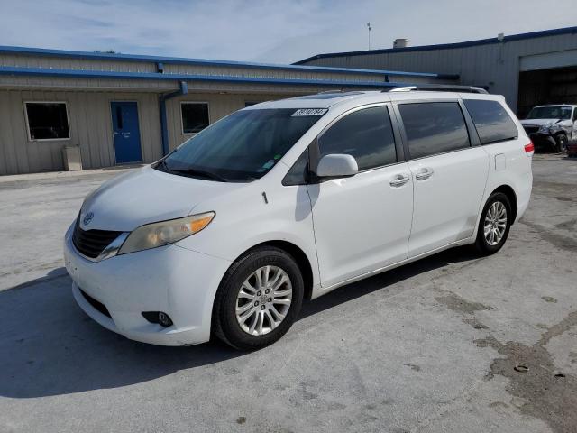Image 1 of 2014 TOYOTA SIENNA XLE 2014 with VIN 5TDYK3DC0ES459729