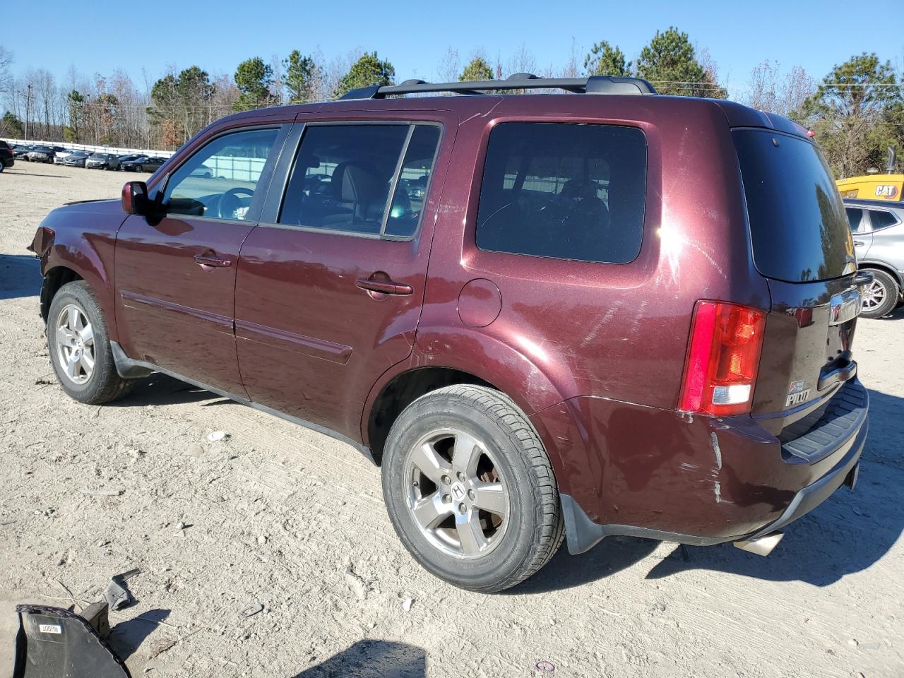 Image 2 of 2011 HONDA PILOT EXL 2011 with VIN 5FNYF4H58BB087837