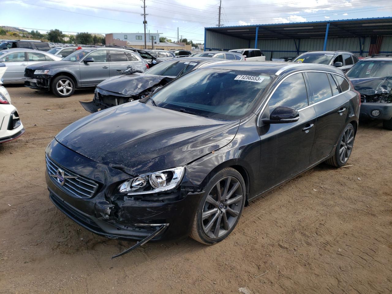 Obraz 1 z 2015 VOLVO V60 PREMIER 2015 z VIN YV140MEK9F1245251