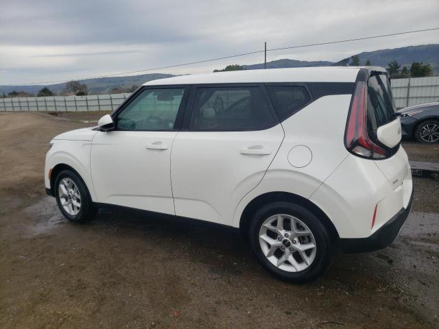Изображение 2 2023 KIA SOUL LX 2023 с VIN KNDJ23AU4P7884107