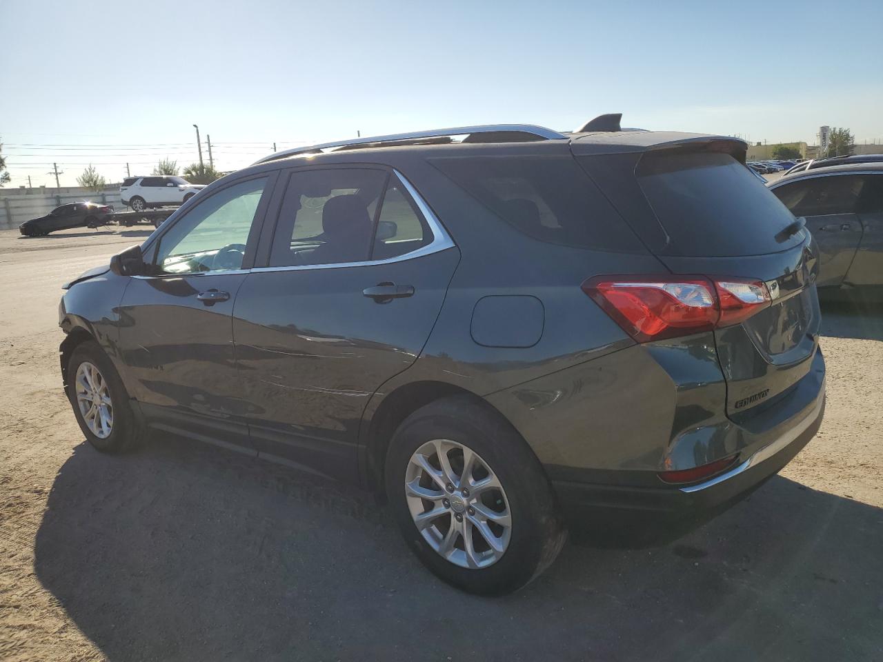 Image 2 of 2021 CHEVROLET EQUINOX LT 2021 with VIN 3GNAXKEV5ML325050
