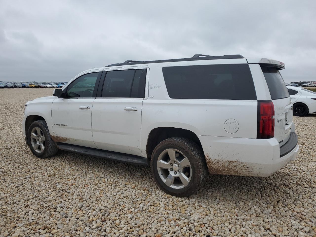 Obraz 2 z 2020 CHEVROLET SUBURBAN C1500 LT 2020 z VIN 1GNSCHKC0LR141129