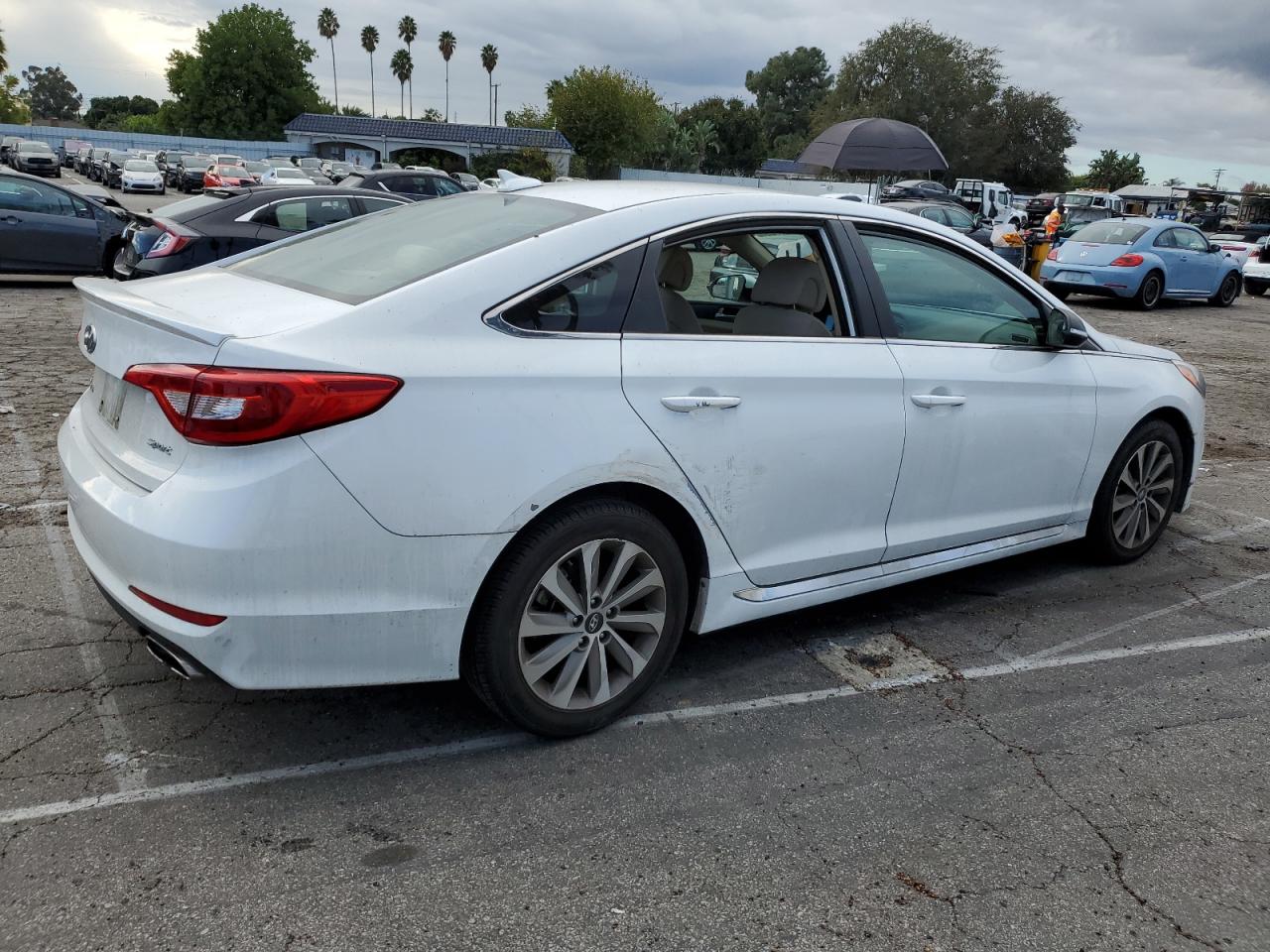 Изображение 3 2016 HYUNDAI SONATA SPORT 2016 с VIN 5NPE34AF7GH326771