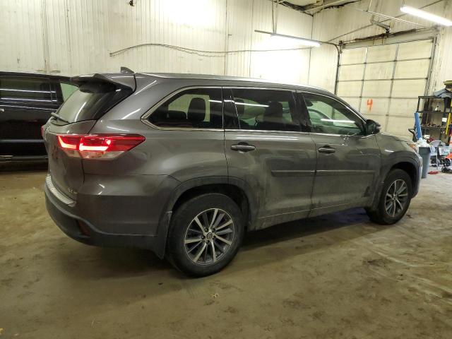 Изображение 3 2017 TOYOTA HIGHLANDER SE 2017 с VIN 5TDJZRFH7HS455982