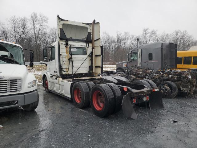 Image 3 of 2014 VOLVO VN VNL 2014 with VIN 4V4NC9EHXEN176021