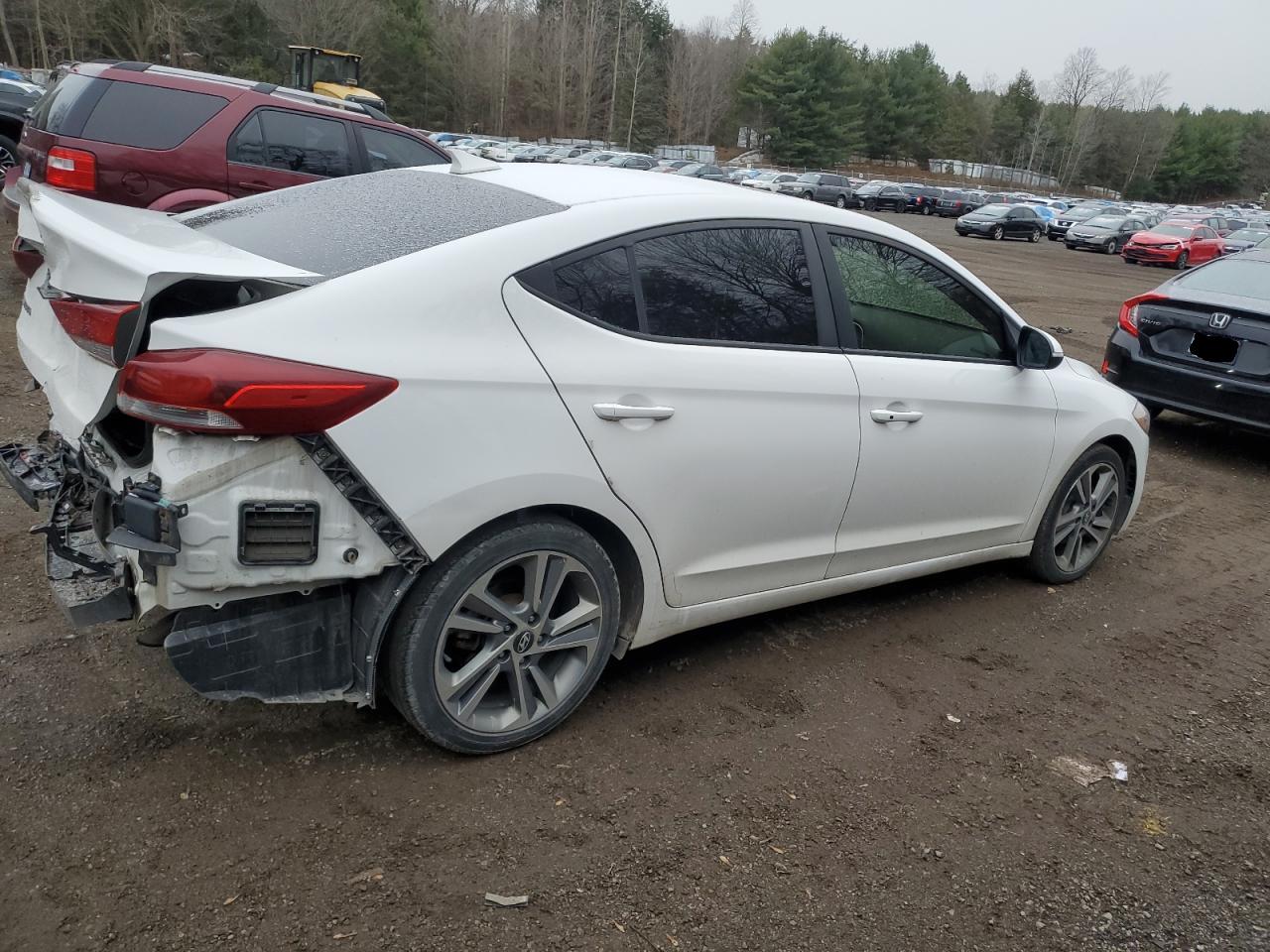 Изображение 3 Hyundai Elantra Se 2017 с VIN KMHD84LF3HU146474
