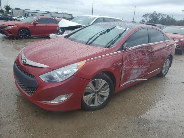 Image 1 of 2015 HYUNDAI SONATA HYBRID 2015 with VIN KMHEC4A48FA136588