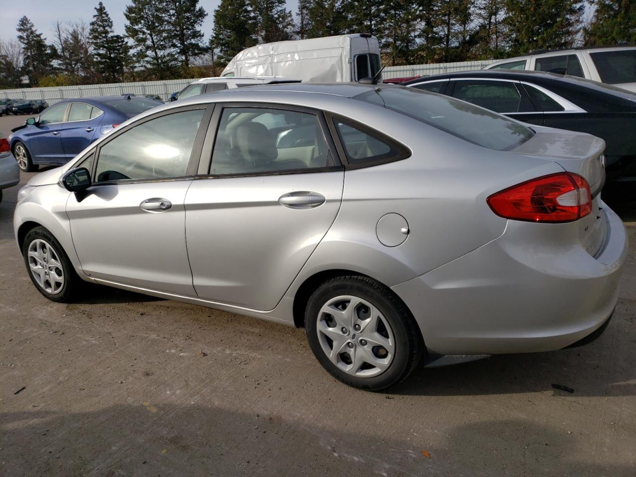 Изображение 2 2012 FORD FIESTA SE 2012 с VIN 3FADP4BJ5CM173014