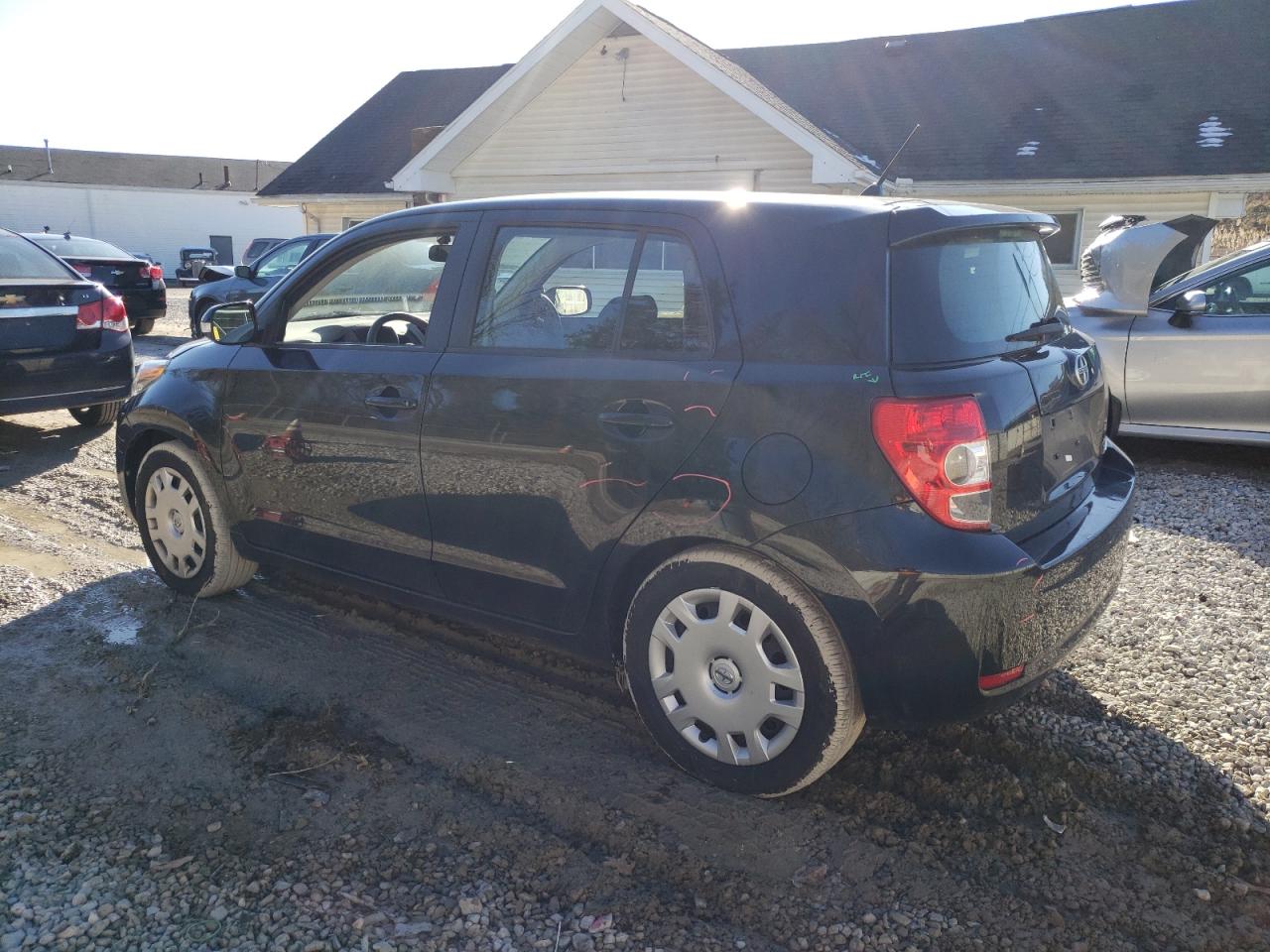 Image 2 of 2014 TOYOTA SCION XD  2014 with VIN JTKKUPB48E1040794