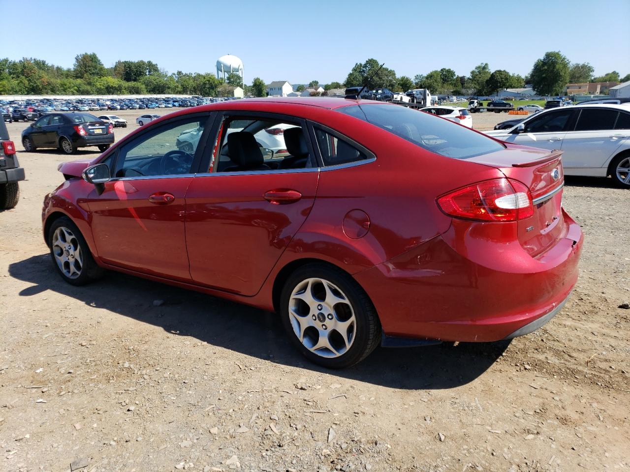 Image 2 of Ford Fiesta Sel 2011 with VIN 3FADP4CJ7BM122322