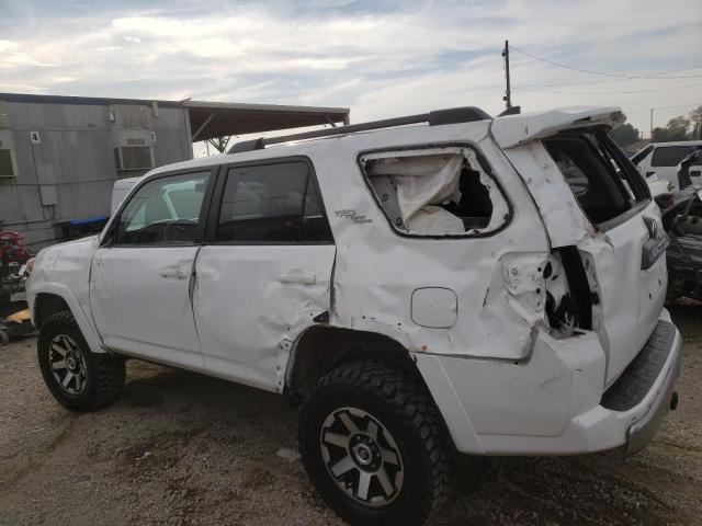 Изображение 2 2019 TOYOTA 4RUNNER SR5 2019 с VIN JTEBU5JR0K5691894