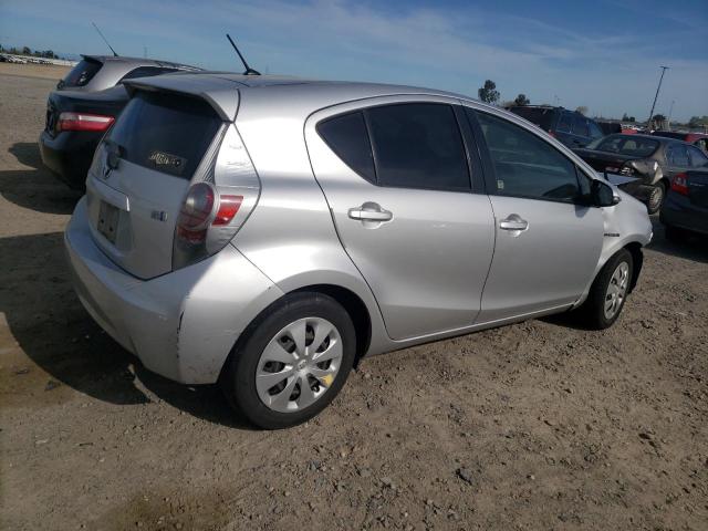 Image 3 of 2013 TOYOTA PRIUS C  2013 with VIN JTDKDTB37D1037472