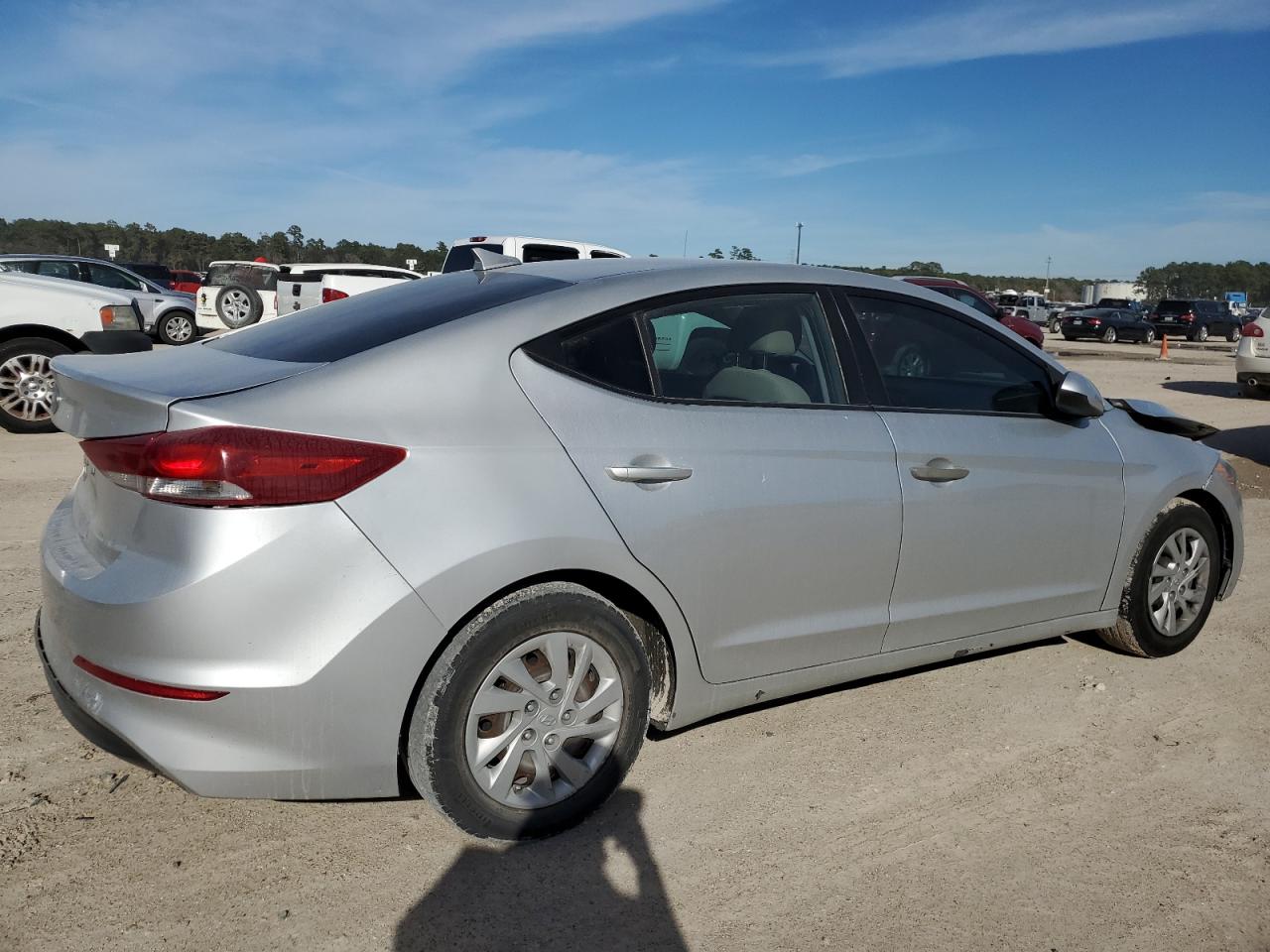 Image 3 of 2017 HYUNDAI ELANTRA SE 2017 with VIN 5NPD74LF1HH161122