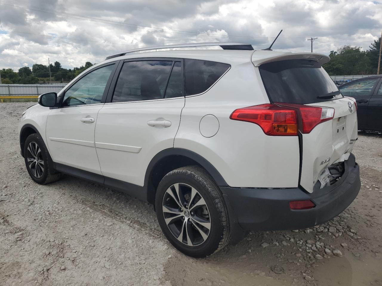 Изображение 2 2015 TOYOTA RAV4 LIMITED 2015 с VIN 2T3DFREV2FW369715