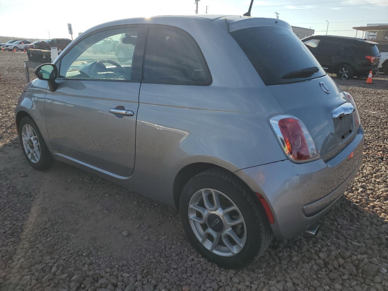 Image 2 of 2015 FIAT 500 POP 2015 with VIN 3C3CFFAR8FT570369