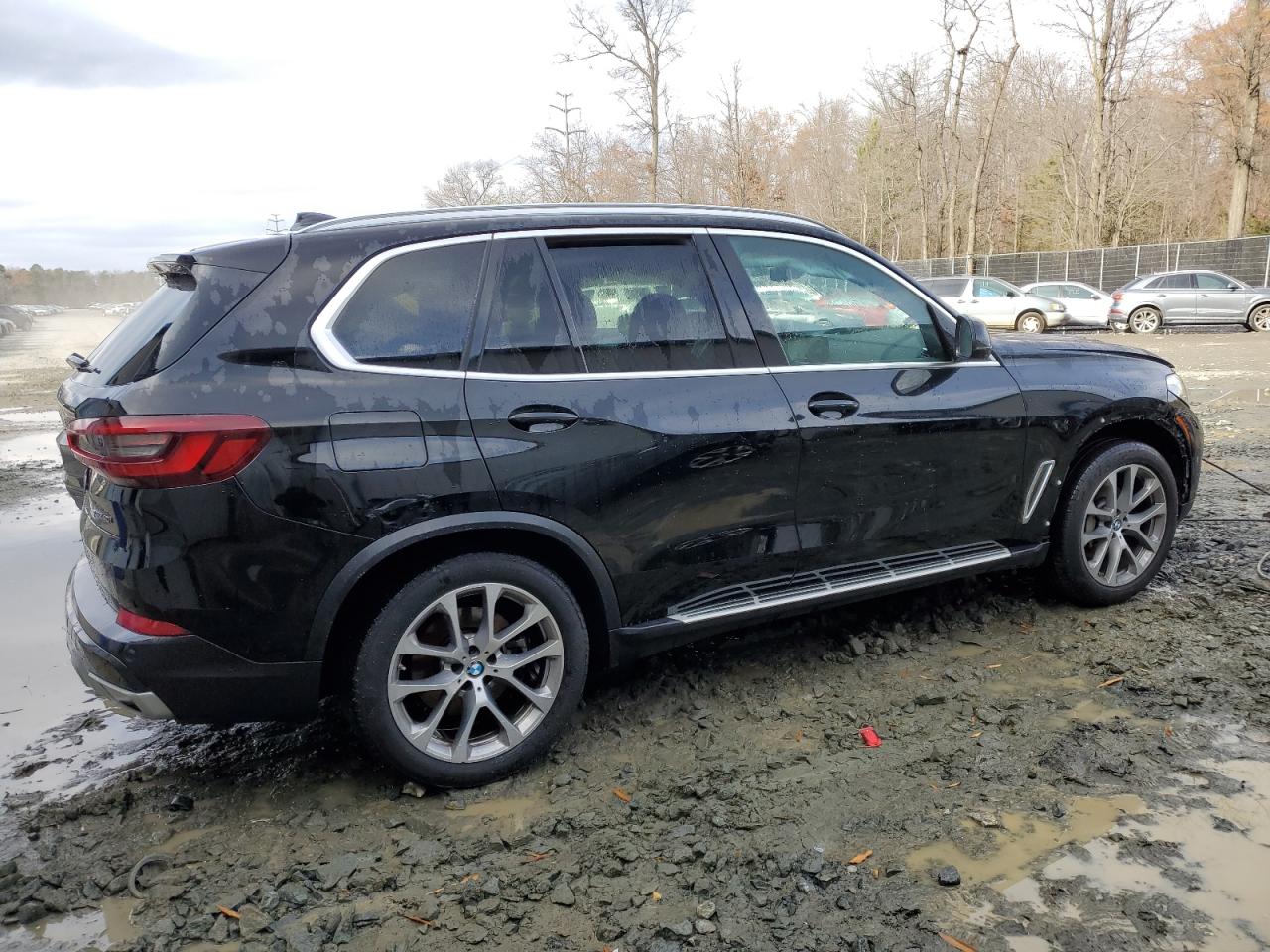 Obraz 3 z 2023 BMW X5 XDRIVE40I 2023 z VIN 5UXCR6C06P9P71939