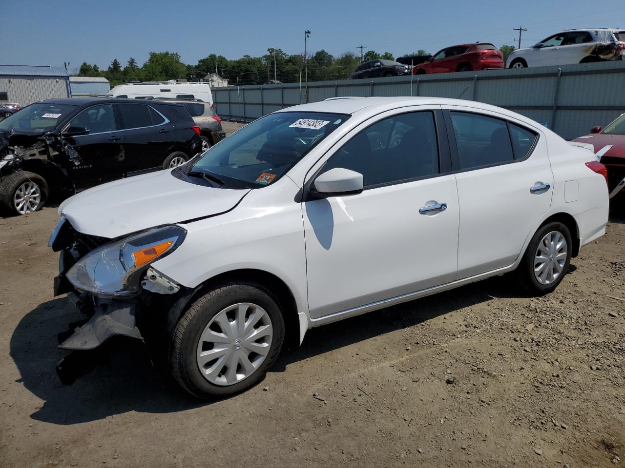 Obraz 1 z 2017 NISSAN VERSA S 2017 z VIN 3N1CN7AP8HL897122