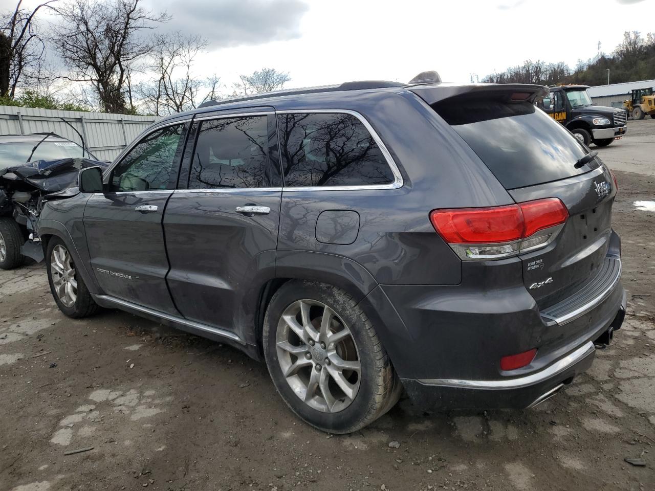 Obraz 2 z 2016 JEEP GRAND CHEROKEE SUMMIT 2016 z VIN 1C4RJFJGXGC366687