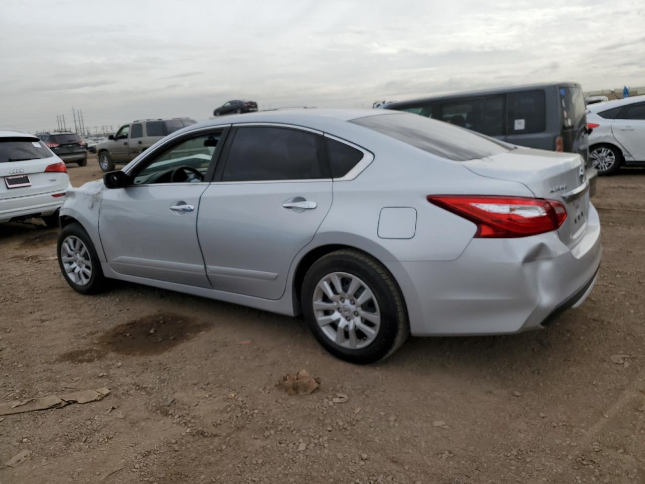 Image 2 of 2017 NISSAN ALTIMA 2.5 2017 with VIN 1N4AL3APXHN324280