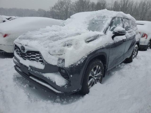 2021 TOYOTA HIGHLANDER XLE 2021 image