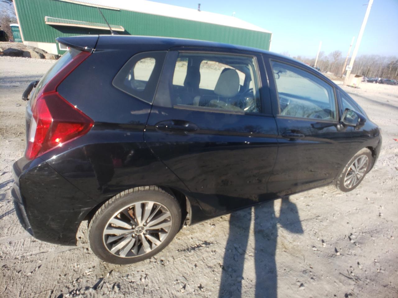 Image 3 of 2016 HONDA FIT EX 2016 with VIN JHMGK5H75GX037004