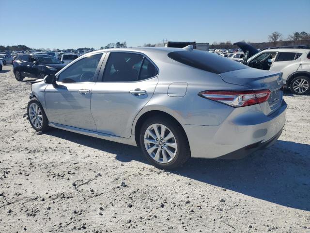Obraz 2 z 2020 TOYOTA CAMRY LE 2020 z VIN 4T1C11AK9LU870452