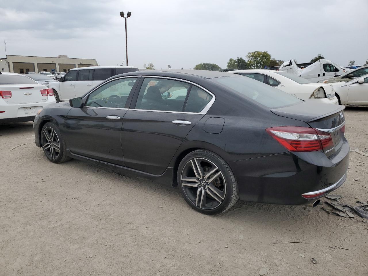 Image 2 of 2017 HONDA ACCORD SPORT SPECIAL EDITION 2017 with VIN 1HGCR2F19HA166359