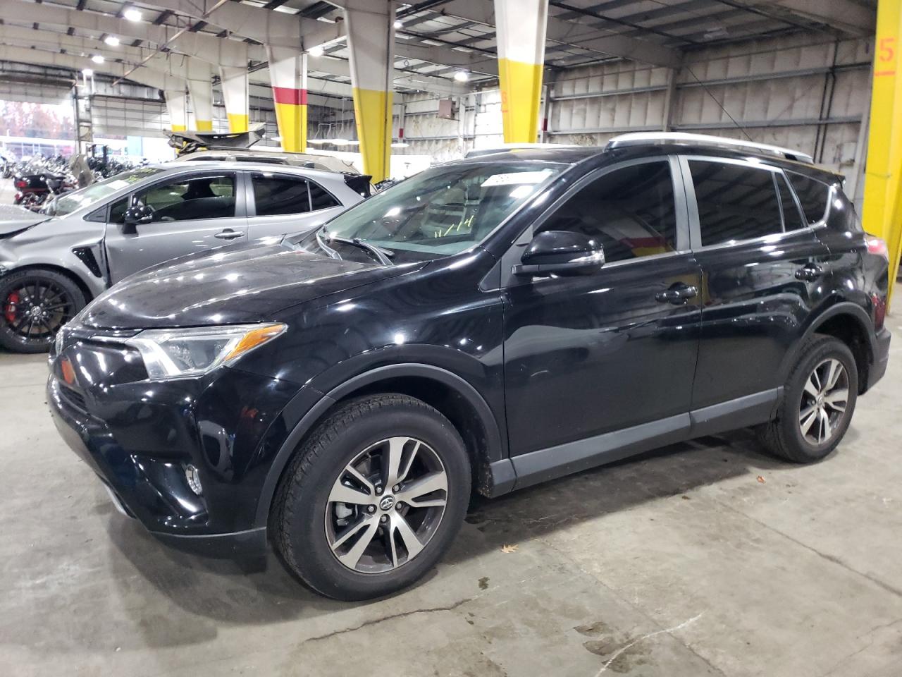 Изображение 1 2016 TOYOTA RAV4 XLE 2016 с VIN 2T3RFREV1GW487598