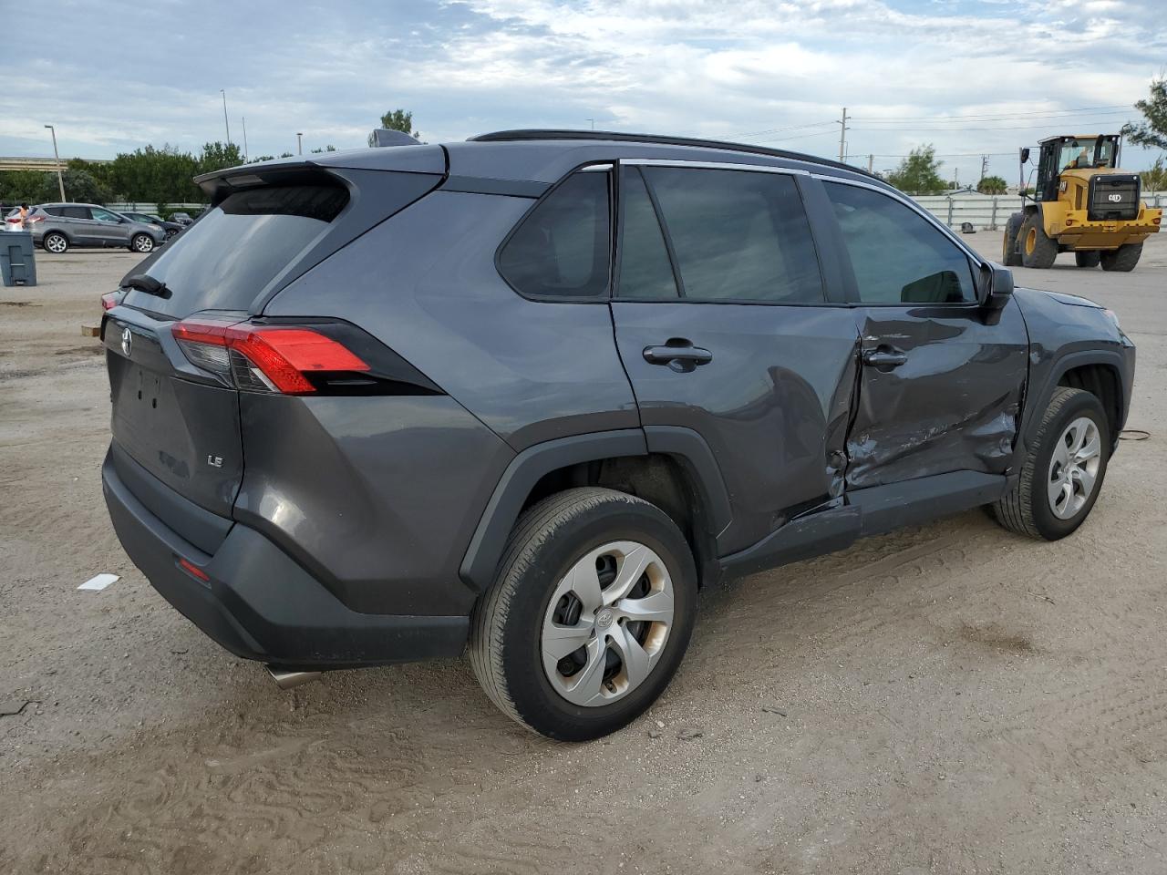 Obraz 3 z 2021 TOYOTA RAV4 LE 2021 z VIN 2T3H1RFV5MC158280