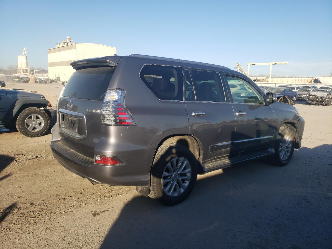 Image 3 of 2015 LEXUS GX 460 2015 with VIN JTJBM7FX4F5116370
