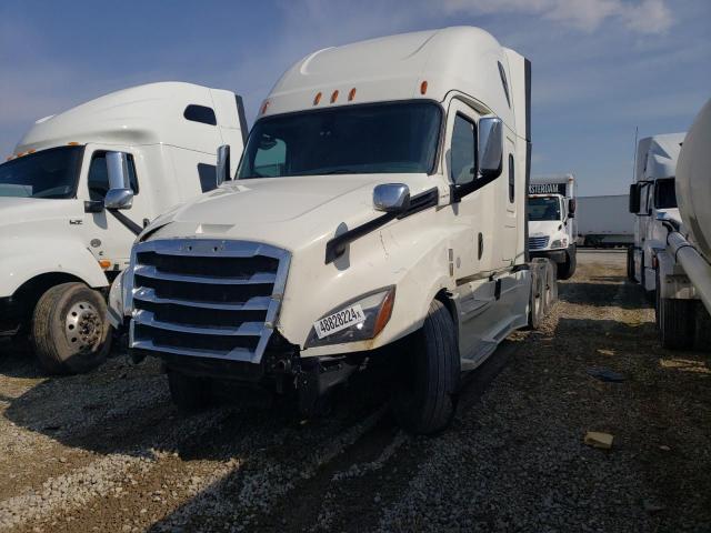 Image 2 of 2018 FREIGHTLINER CASCADIA 126  2018 with VIN 3AKJHHDR8JSJX9082