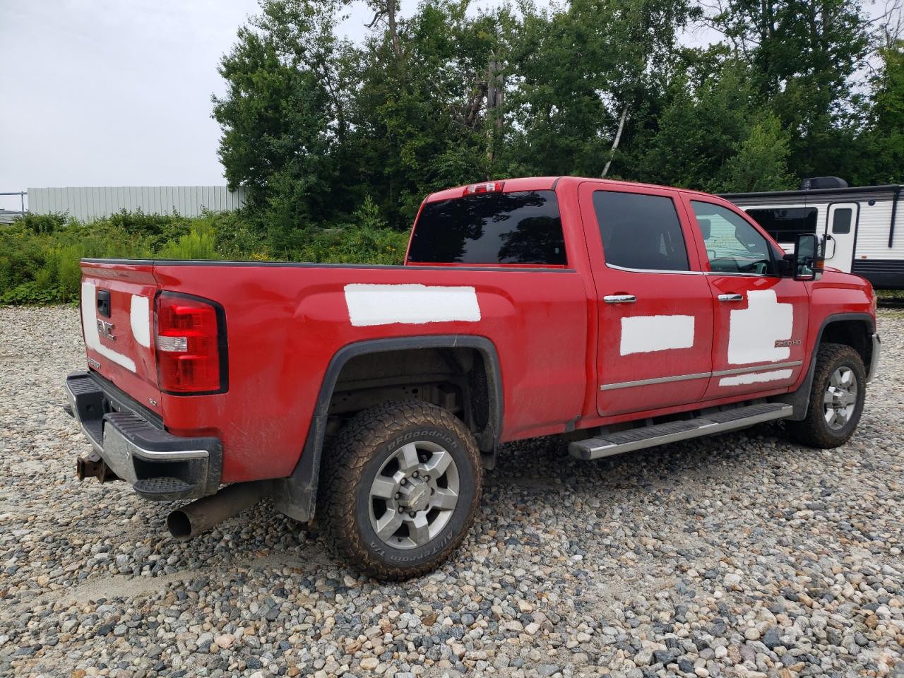 Obraz 3 z 2018 GMC SIERRA K3500 SLT 2018 z VIN 1GT42XCY3JF110402