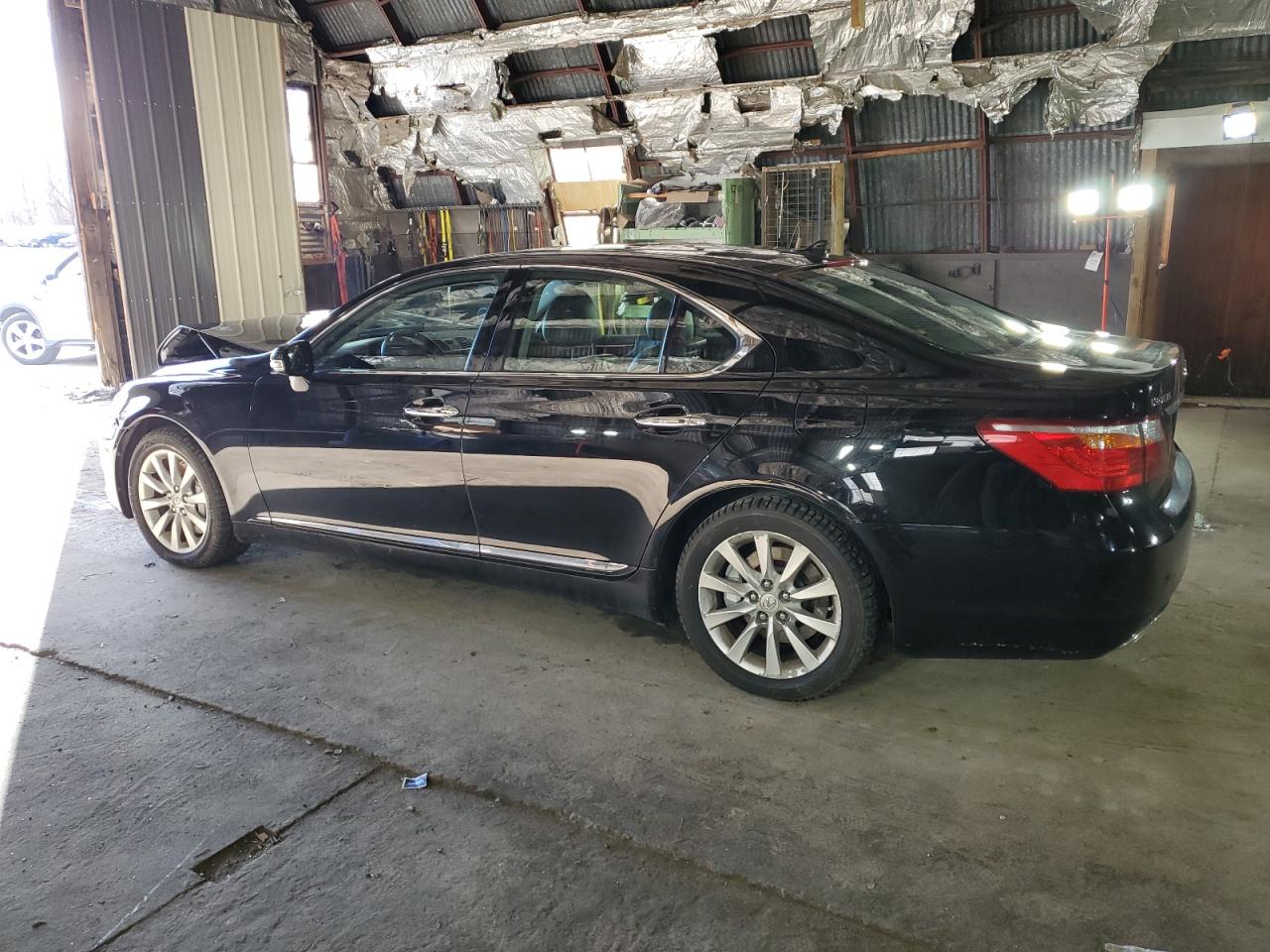 Image 2 of 2012 LEXUS LS 460 2012 with VIN JTHCL5EF3C5013958