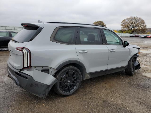Image 3 of 2022 KIA TELLURIDE EX 2022 with VIN 5XYP3DHC0NG200020