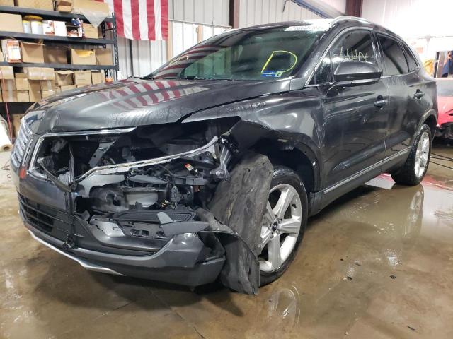 Image 2 of 2017 LINCOLN MKC PREMIERE 2017 with VIN 5LMCJ1D96HUL33857