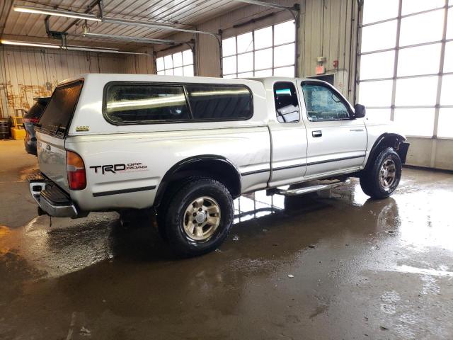 Изображение 3 2000 TOYOTA TACOMA XTRACAB 2000 с VIN 4TAWN72NXYZ659140
