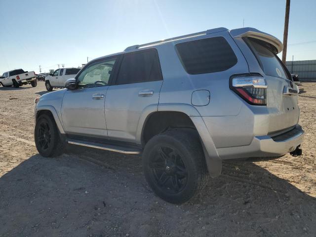 Изображение 2 2018 TOYOTA 4RUNNER SR5 2018 с VIN JTEZU5JR3J5181259