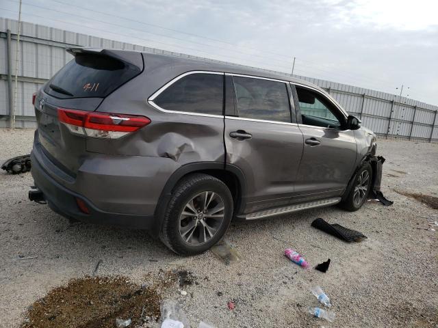 Image 3 of 2018 TOYOTA HIGHLANDER LE 2018 with VIN 5TDZARFH9JS039383