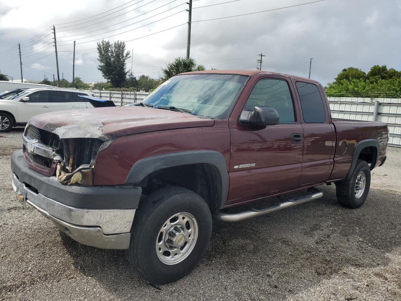 Image 1 of 2003 CHEVROLET SILVERADO K2500 HEAVY DUTY 2003 with VIN 1GCHK29U83E257770